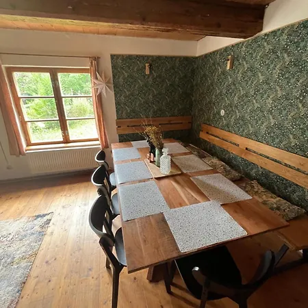 Chaloupka V Srdci Krivoklatska Semesterbostad Rakovník